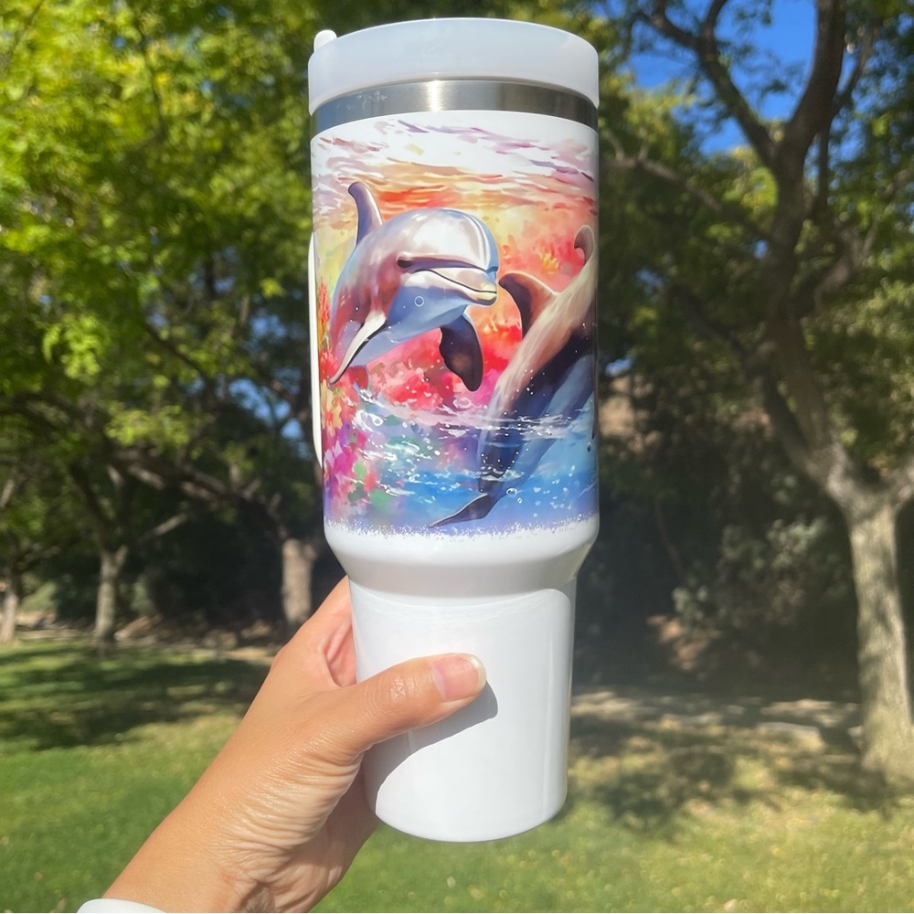 40 oz Colorful dolphin Double-wall vacuum insulation Tumbler with straw.… - Picture 6 of 9
